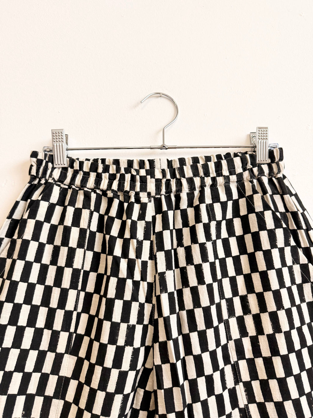 Omar Petit Rectangle Black: L